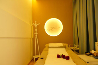 杭州临平日式指压的寂静美学：在按压中听见雪落的声音